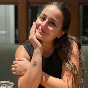 Meet your Posher, Mcarmen